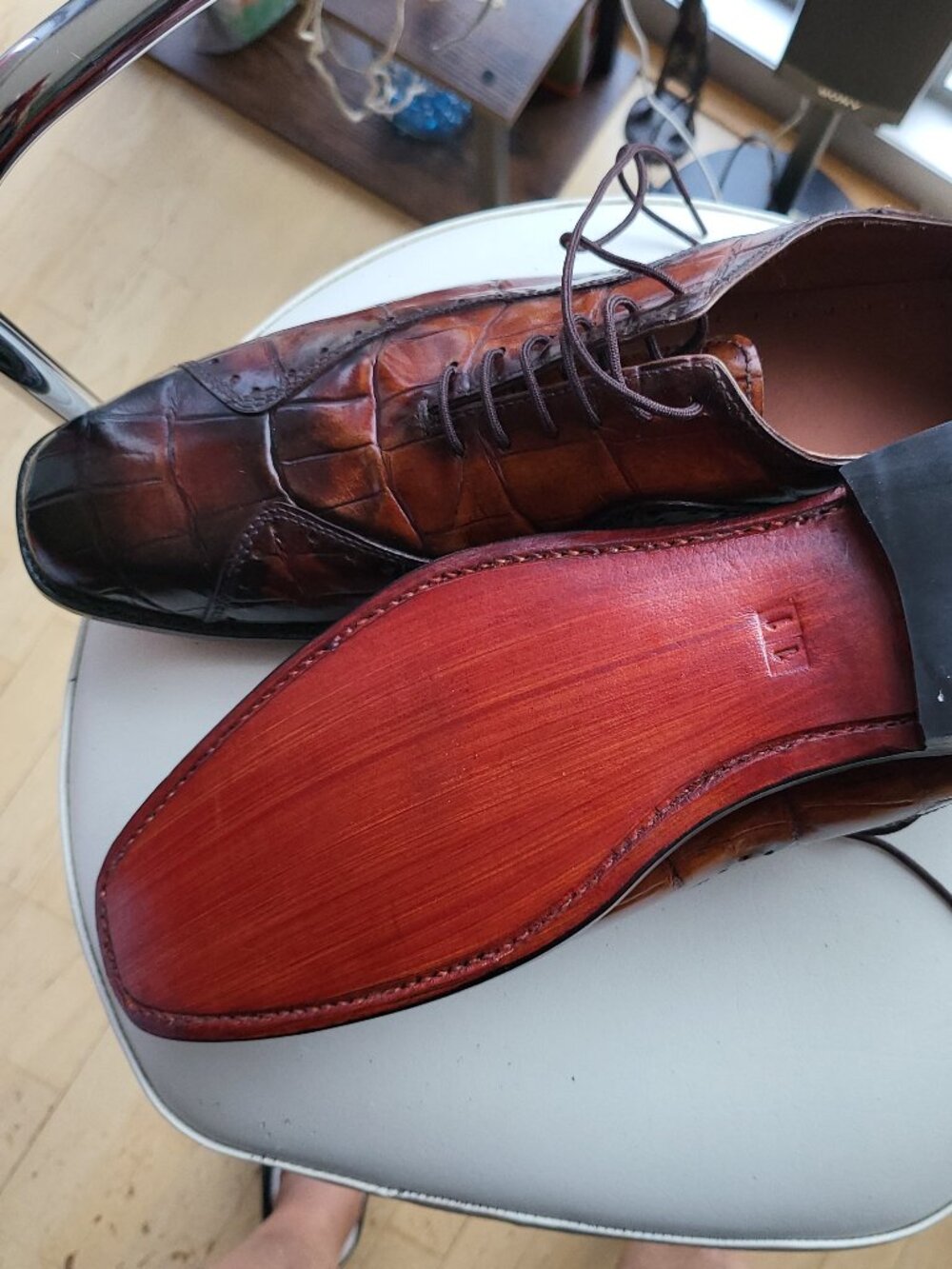 Men's Italian Brown Crocodile Pattern Leather Oxford dress shoe Size: 11